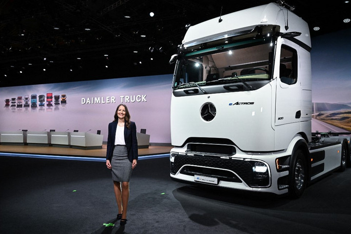 Elektromos töltőhálózat épül hazánkban