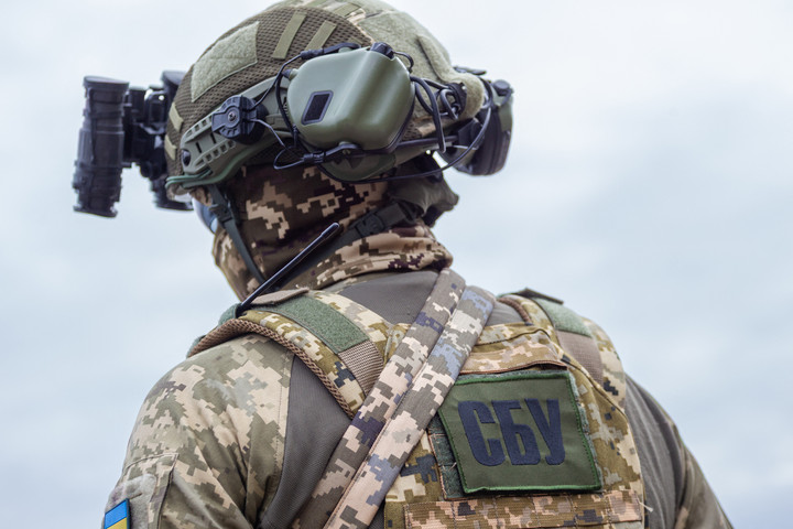 Fotó: NurPhoto via AFP/Kyrylo Chubotin Házkutatás a Lembergi Városi Tanácsban