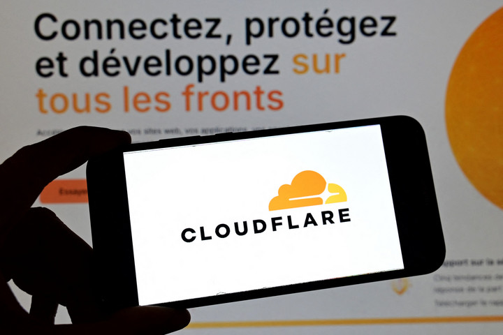Leállt a fél internet a Cloudflare miatt