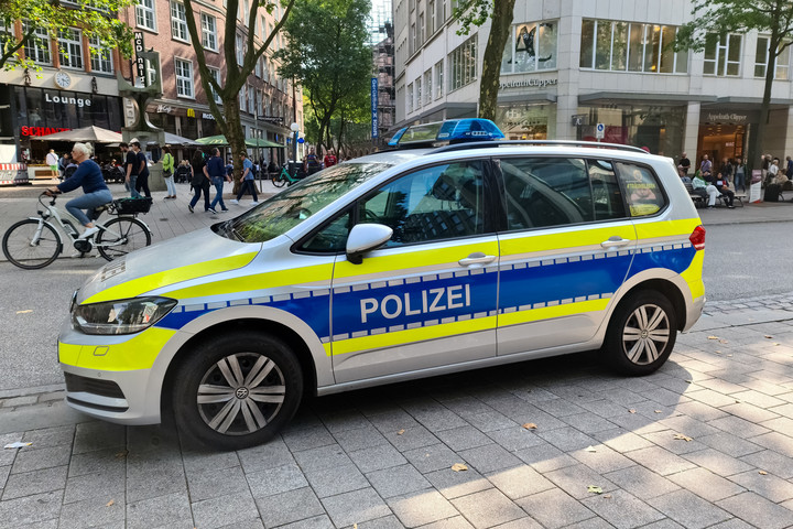 Bombatámadás ért több berlini kórházat