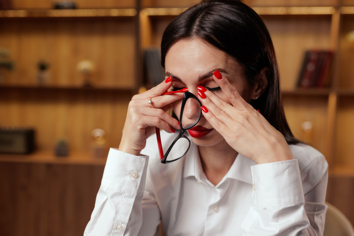 Miért esik ki minden a kezünkből?