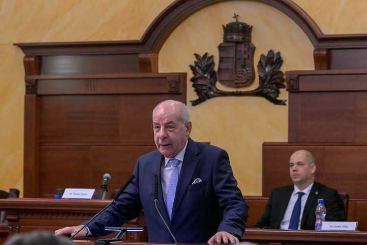 „Az ügyvédség a jogállamiság elengedhetetlen tartozéka”