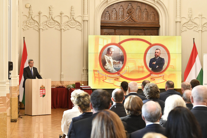 Fotó: MTI/Soós Lajos Hivatás, tanulás, tudás – a kiválóság három alapelve