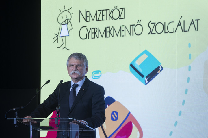 A gazdasági élet szereplőinek erkölcsi kötelezettsége azok felé fordulni, akik támogatásra szorulnak