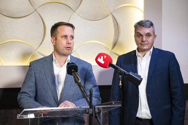 "Ki tudunk-e állni a béke mellett?"