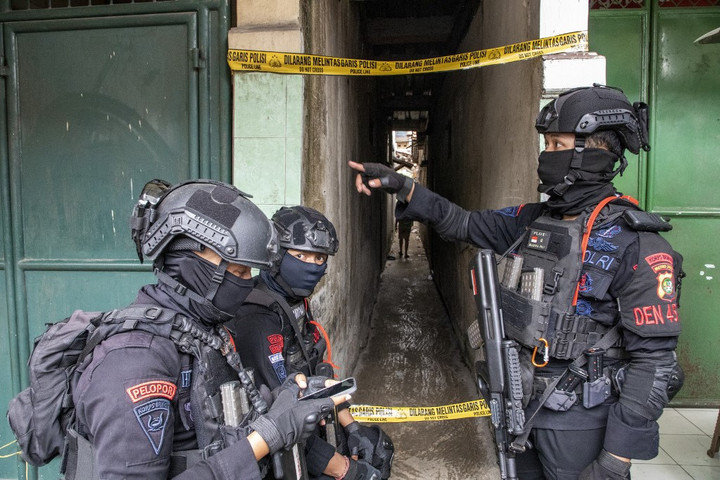 Fotó: NurPhoto via AFP/Donal Husni Robbanás történt egy jakartai iskola mecsetjében