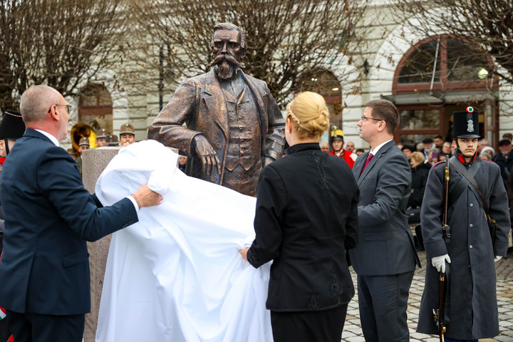 "Türr István megelőzte korát, sőt a mának is üzen"