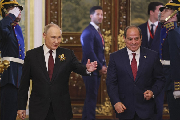 Nukleáris létesítményt avatott az egyiptomi és az orosz elnök