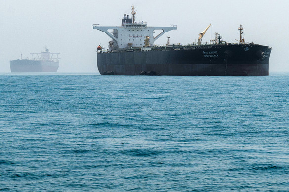 India két feltétel mellett vállalta, hogy orosz olajat vásárol