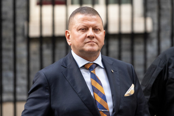 Megszólalt Zaluzsnij Londonból