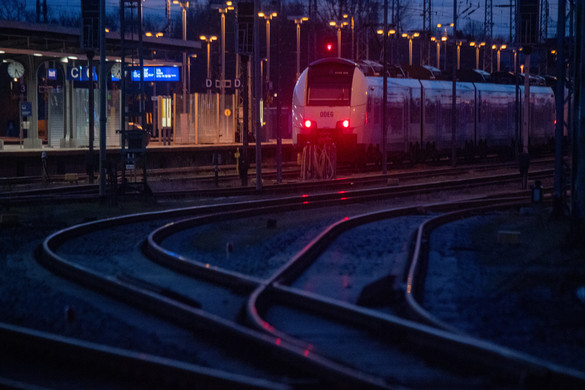 Késsel fenyegetőzött Németországban egy körözött férfi