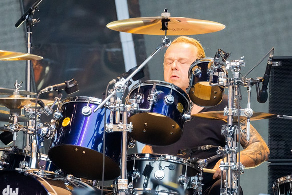 Színpadra lép a Depeche Mode dobosa is