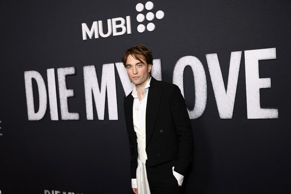 Új szerepben Robert Pattinson
