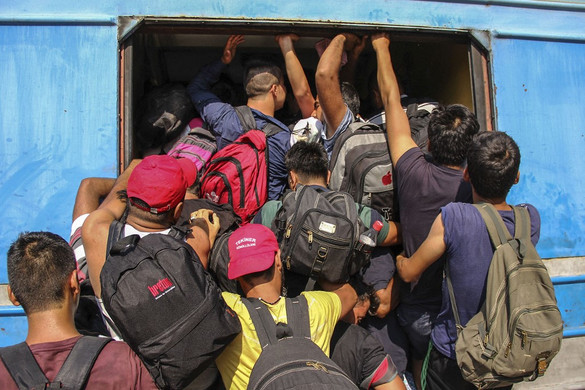 Szükségállapotot hirdettek a migránsok miatt