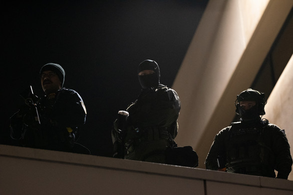 Az amerikai kormány egyelőre enged