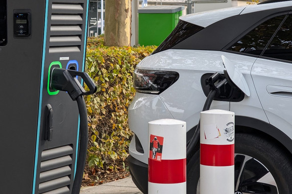 Folyamatosan bővül Magyarország töltőhálózata