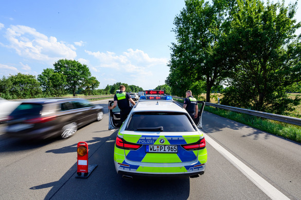 Emberi testrészeket találtak az autópályán