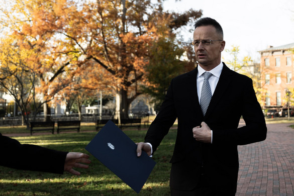 Szijjártó Péter: A szankciók alóli mentesség érvényben van