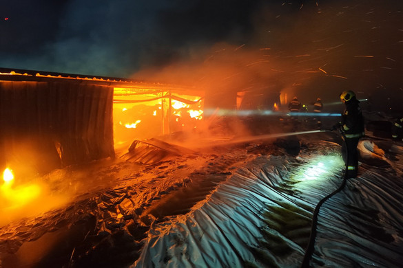 Három nap után megfékezték a lajosmizsei tüzet