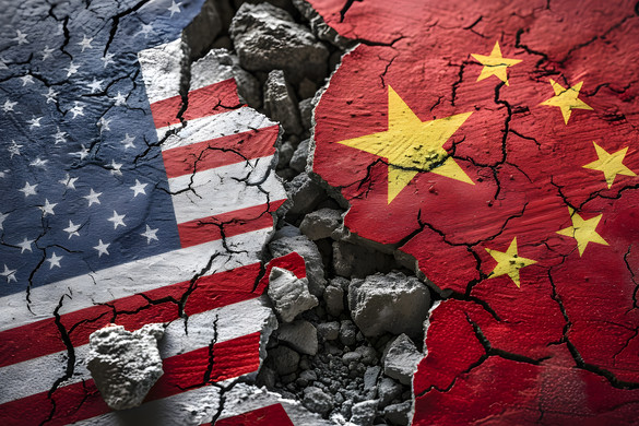 Kína megpróbálja átvenni az uralmat a világ fölött