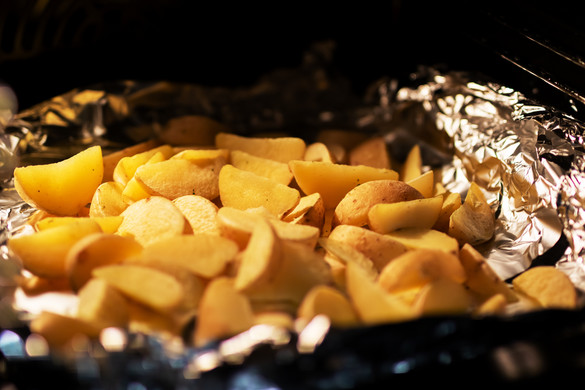 Milyen ételeket nem szabad fóliában sütni?