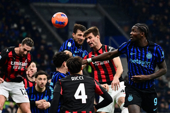 Az AC Milan nyerte a városi rangadót