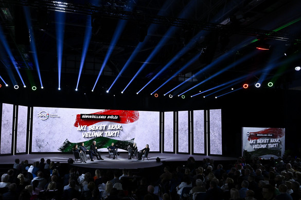 Teltházas a Háborúellenes Nagygyűlés + VIDEÓ