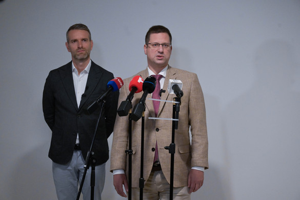 Gulyás Gergely: Lassan az Európai Unióban is teret nyer a józan ész