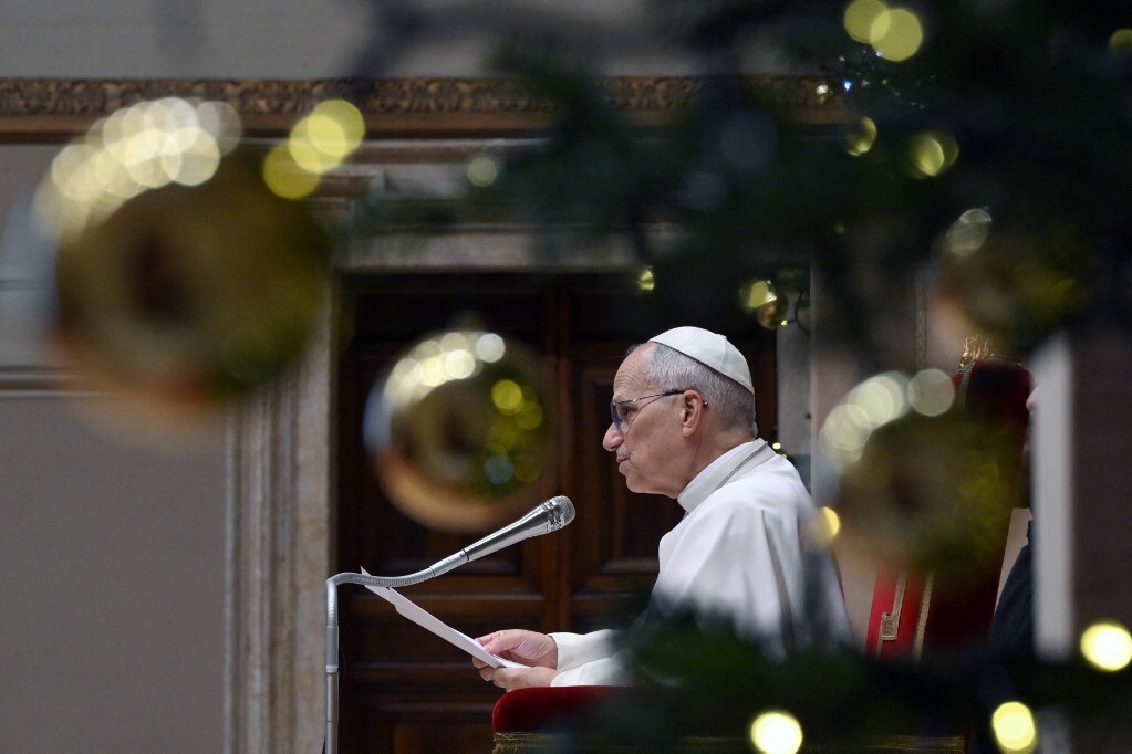 Először mutat be misét szenteste XIV. Leó pápa