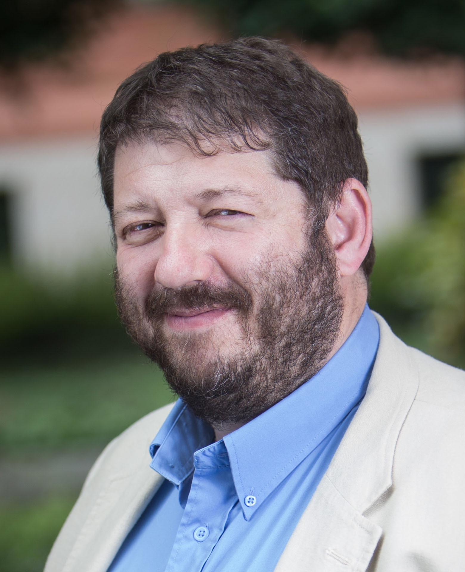 Tóth László Levente író, újságíró