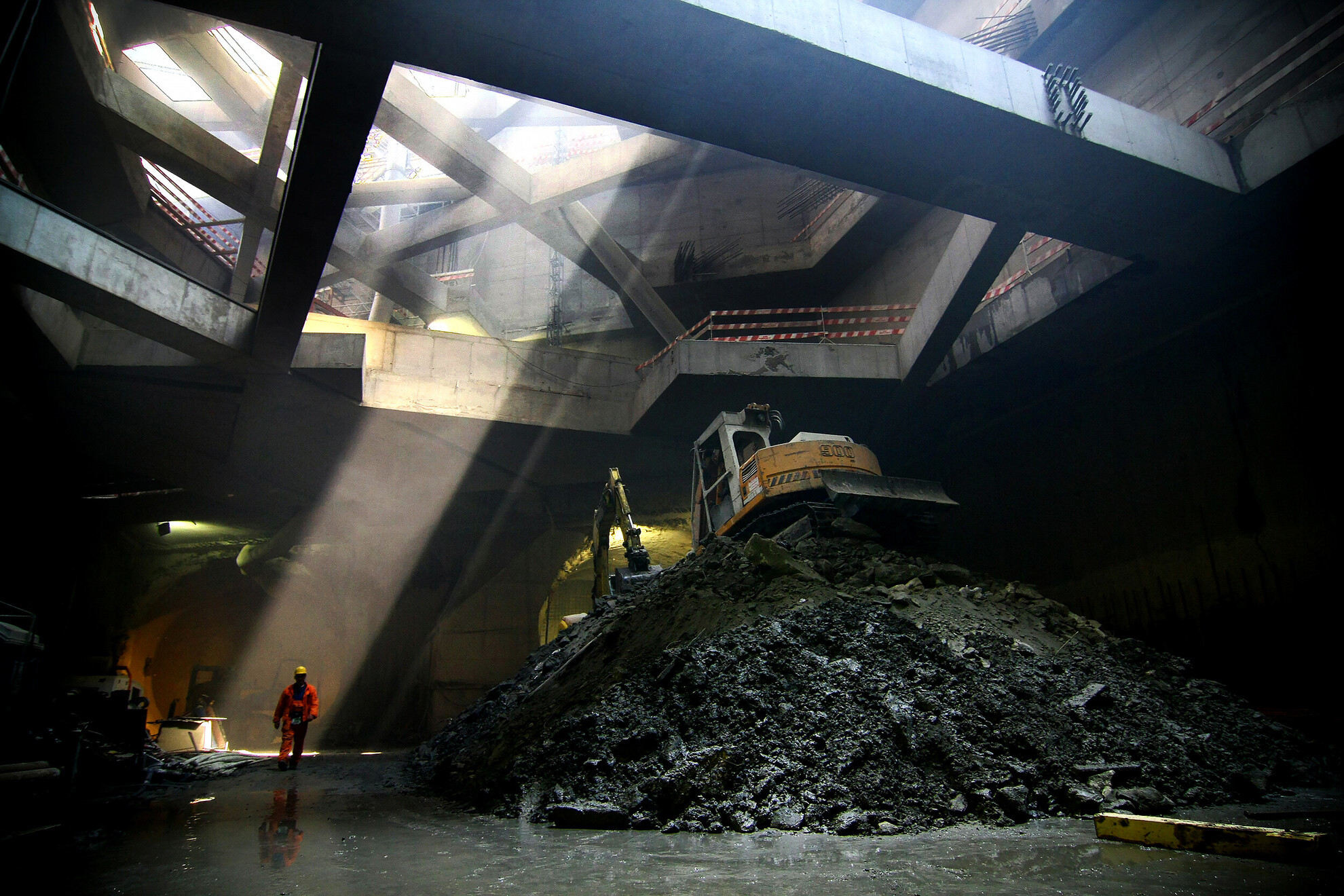 A 4-es metró építési munkálatai a Fővám téri megállónál 2009-ben