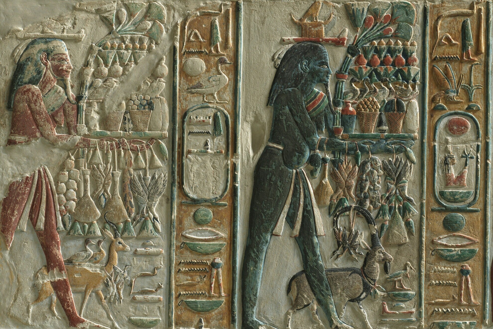 Az egyiptomi gyógyítók nem ismerték sem a baktériumokat, sem pedig a különböző gombák hatásmechanizmusait. De azt nagyon is látták, hogy bizonyos anyagokkal a sebek jobban gyógyulnak, másokkal pedig rosszabbul.