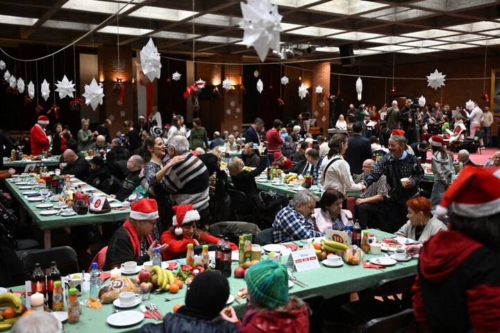 Mit tegyünk, ha ünnepekkor mérgezést kapunk?