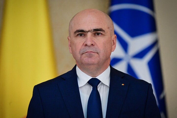 Távozott egy román miniszter