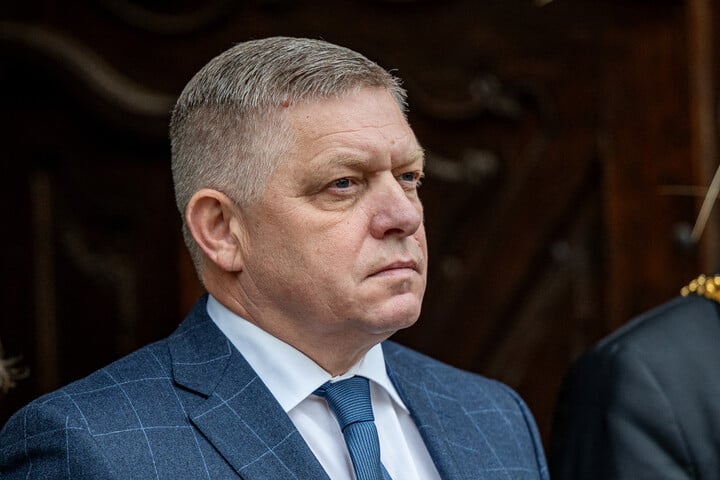 Fico keresztbe húzza Brüsszel háborús tervét