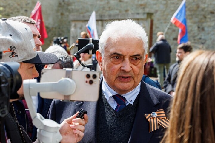 Bekérették az orosz nagykövetet