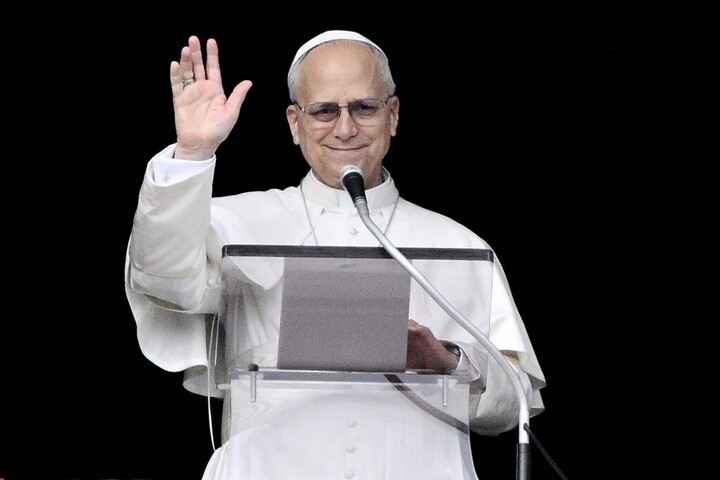 XIV. Leó pápa Szent Istvánt méltatta