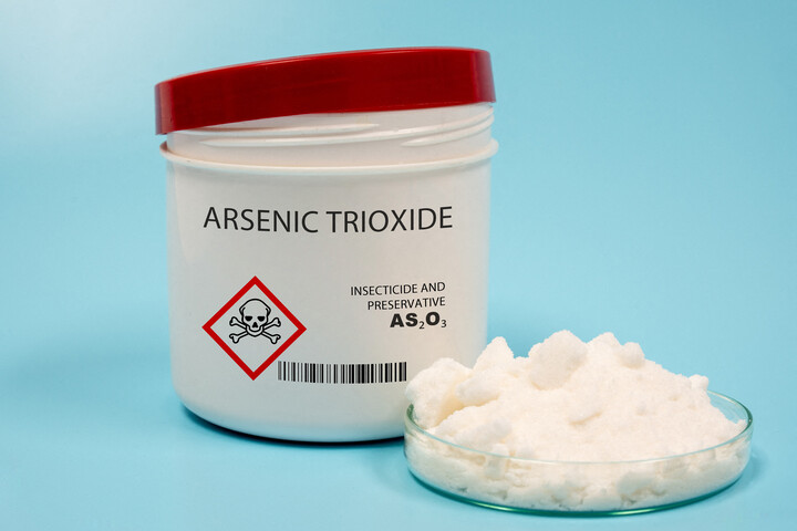 Mérgezést orrontott - el is költötte a hivatal pénzét