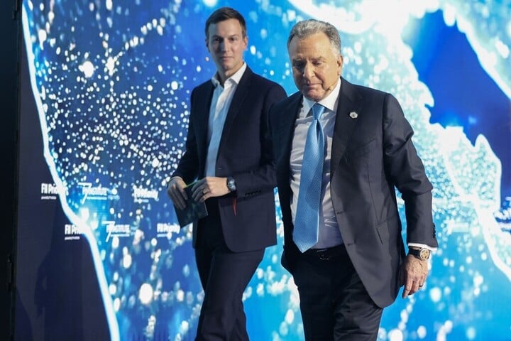 Fotó: AFP/Getty Images/Getty Images North America/Joe Raedle Putyin különmegbízottja Miamiba tart