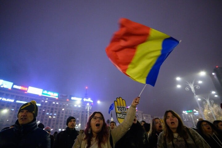 Fotó: AFP/Anadolu/Alex Nicodim Tüntetések Bukarestben