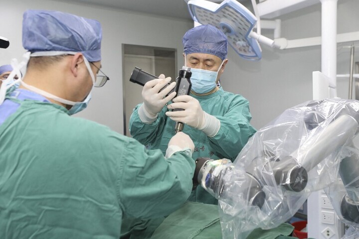 A lengyelek leginkább az egészségügy helyzete miatt aggódnak