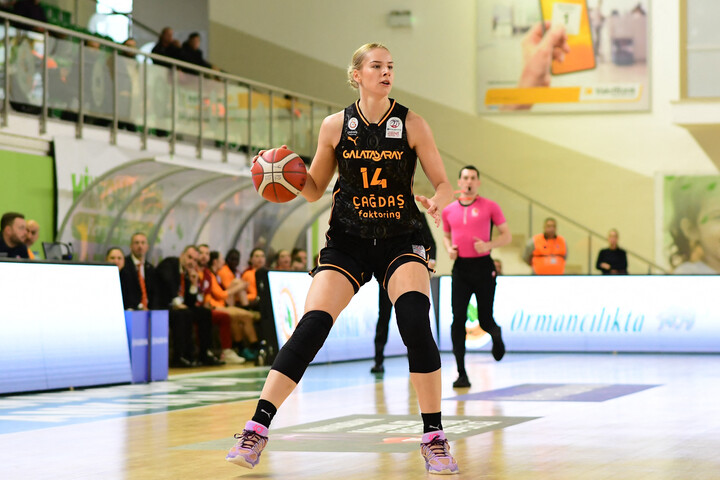 Juhász Dorka extrájával győzött a Galatasaray