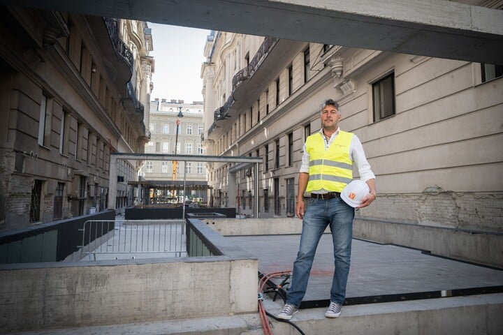 Fotó: Facebook/Szentgyörgyvölgyi Péter Megújul a Garibaldi köz