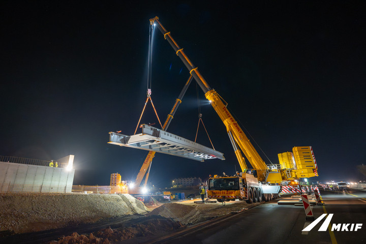 Fordulópont az M1-es autópálya-fejlesztésben