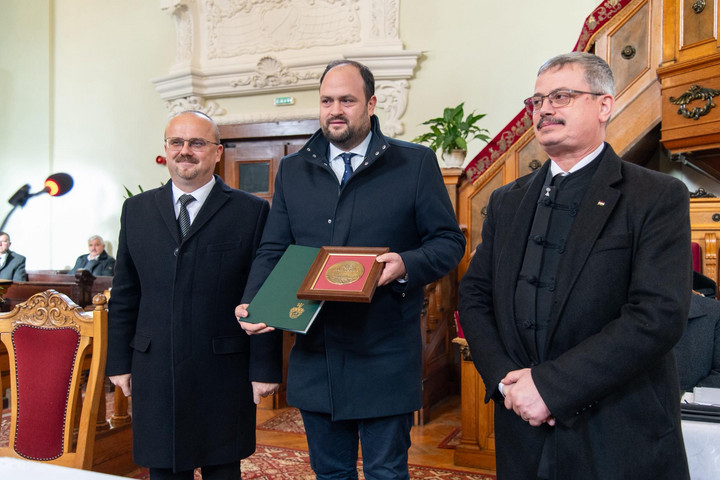 Az egyházak a magyarság szülőföldön való megmaradását szolgálják