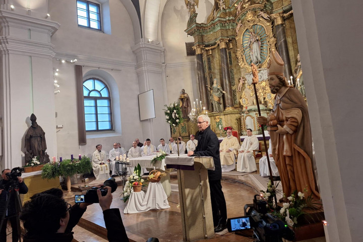 A Kárpát-medencei magyarág erősíti a kapcsolatokat a szomszédos népekkel