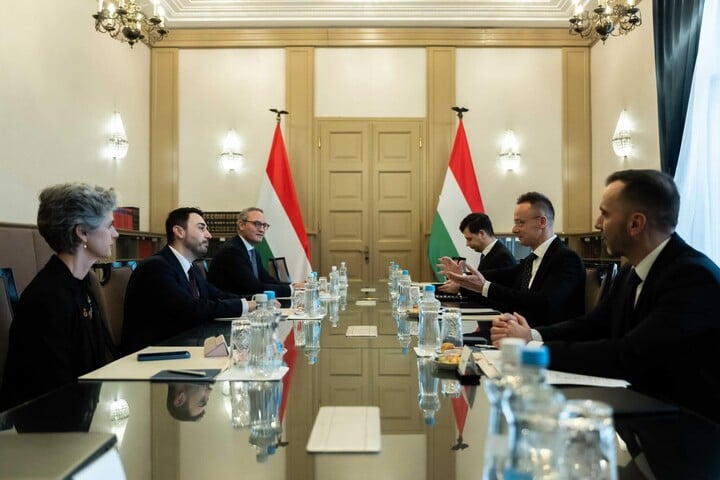 Magyarországon hozza létre legnagyobb európai uniós központját a Janus Henderson