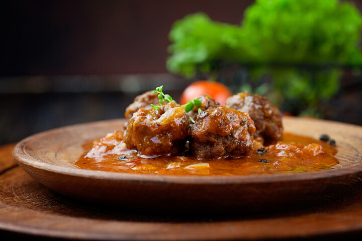 A hús megnehezíti a fogyást – vagy éppen megkönnyíti?