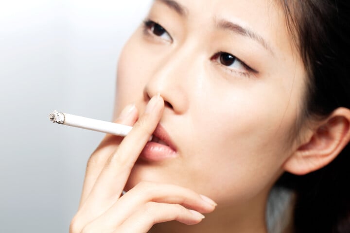 Fotó: NorthFoto A kínai bevásárlóközpontokban dohányzókat kellemetlen meglepetés érheti