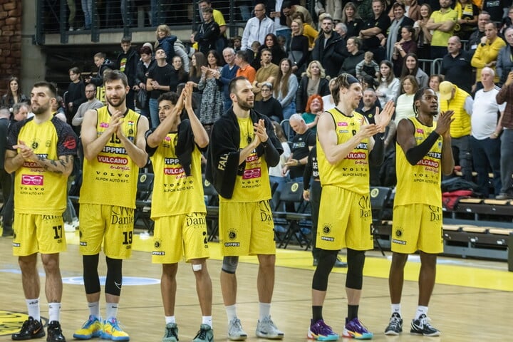 Magabiztosan hozta az Alba elleni rangadót a Falco